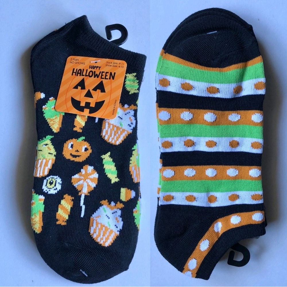 3/$15 NEW HALLOWEEN Socks 2 PAIRS NO SHOW Black Sock Size 9 - 11 Women’s